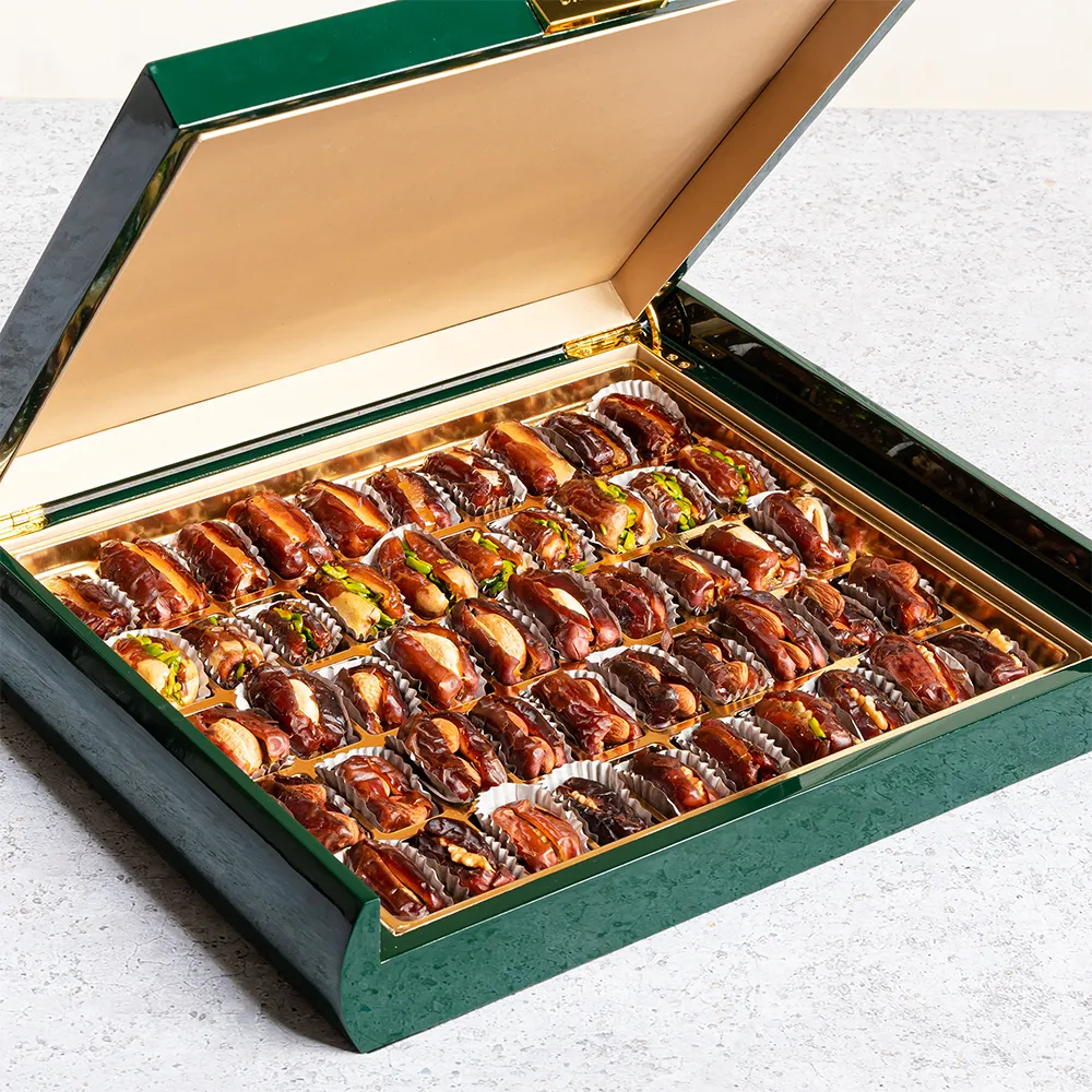Sacred Land Dates Box (Madinah) 50 Pcs