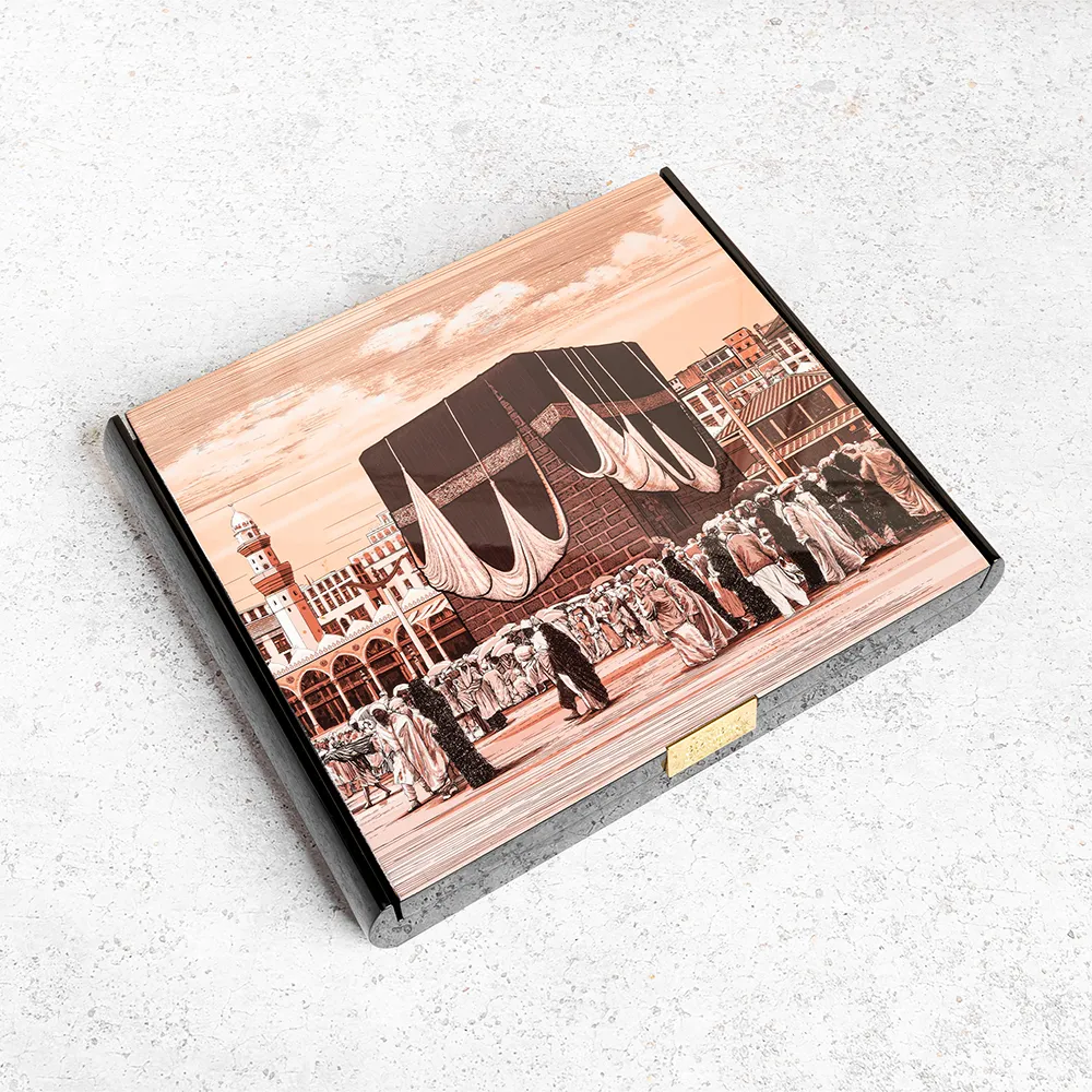 Sacred Land Dates Box (Makkah) 50 Pcs