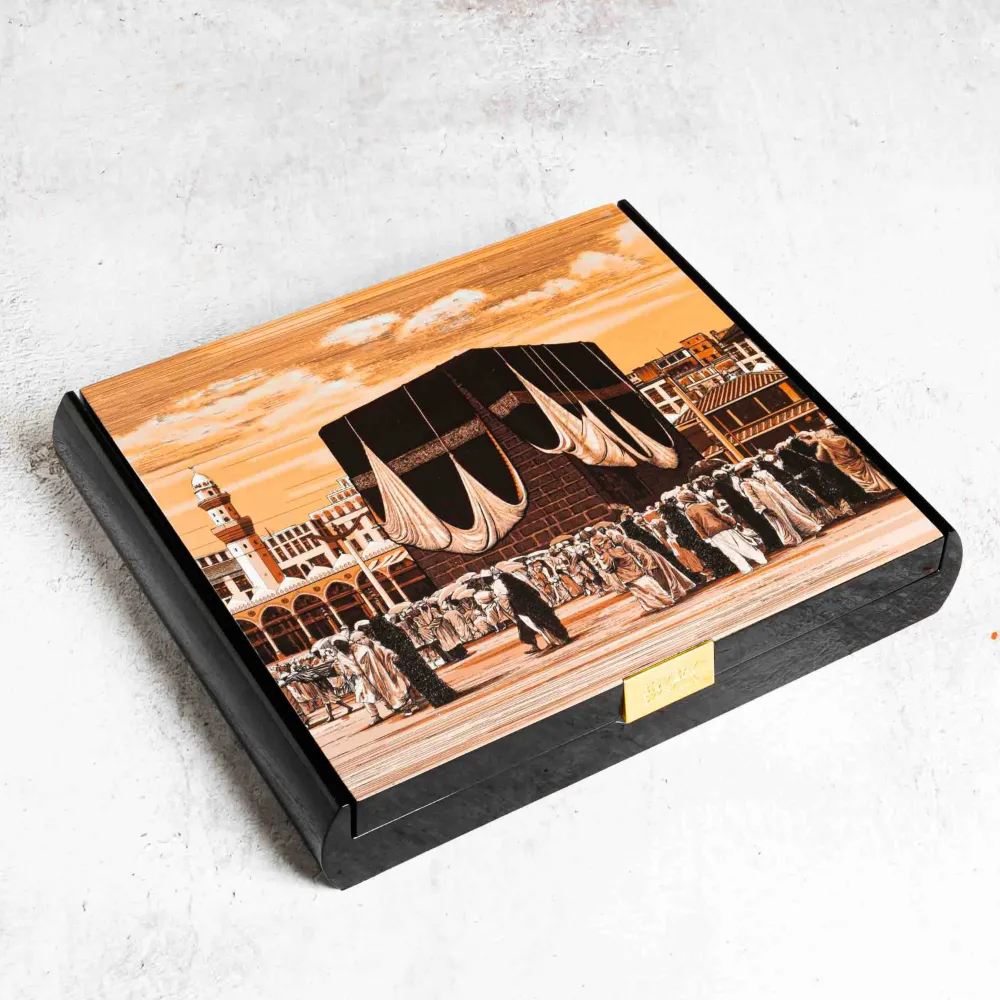 Sacred Land Dates Box (Makkah) (Plain) - 50Pcs
