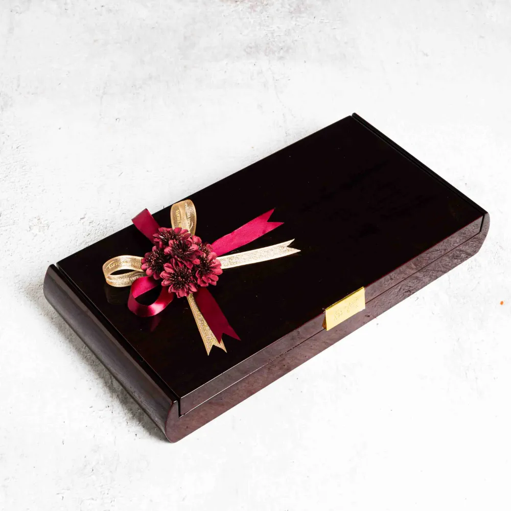Grand Prestige Dates Box (Plain) - 42Pcs - Dark Red