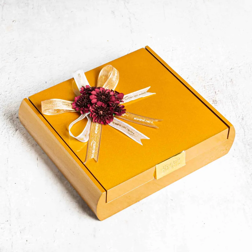 Grand Prestige Dates Box (Filled) - 18Pcs -  Gold