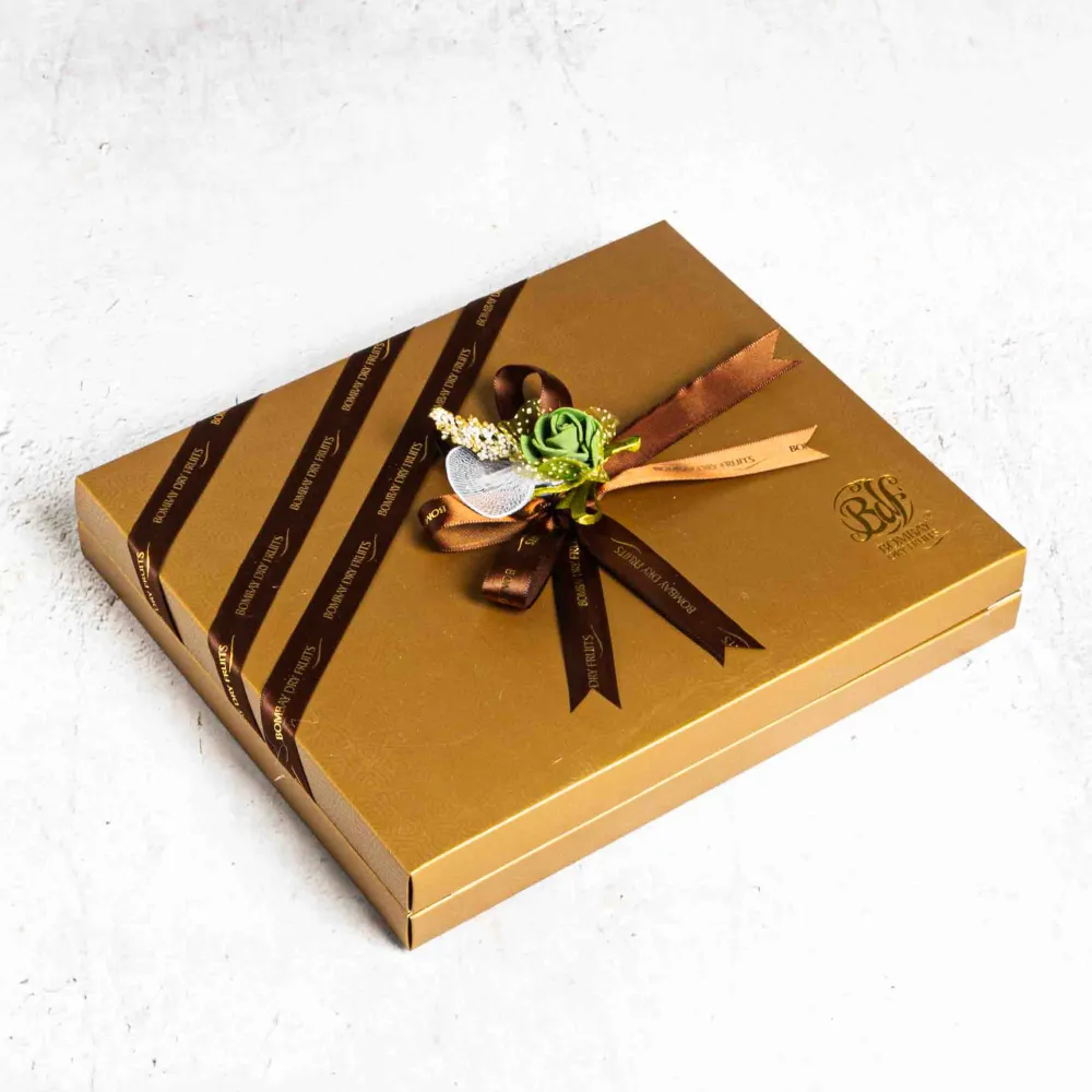 Classic Essential Dates Box (Plain) - 20Pcs - Gold